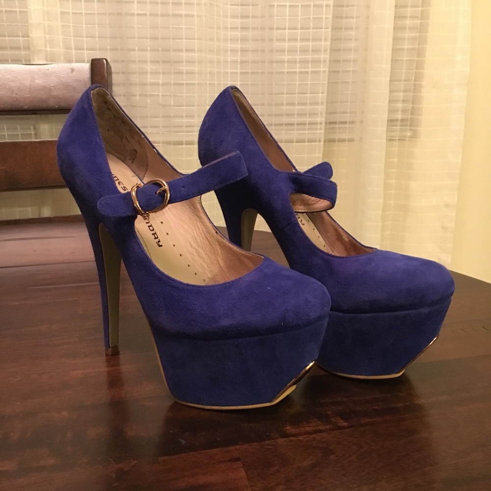 Chinese Laundry Blue Suede Platform Heels